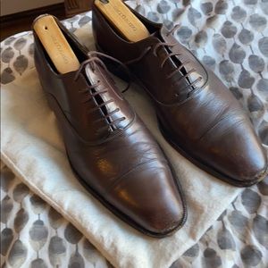 Salvatore Ferragamo cap toe oxford style